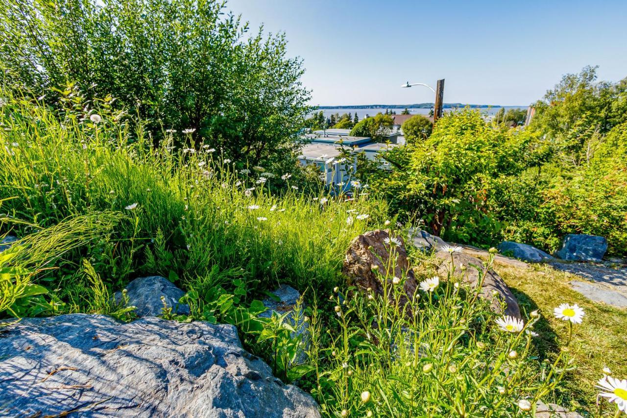 Downtown Contemporary Cove Villa Анкъридж Екстериор снимка